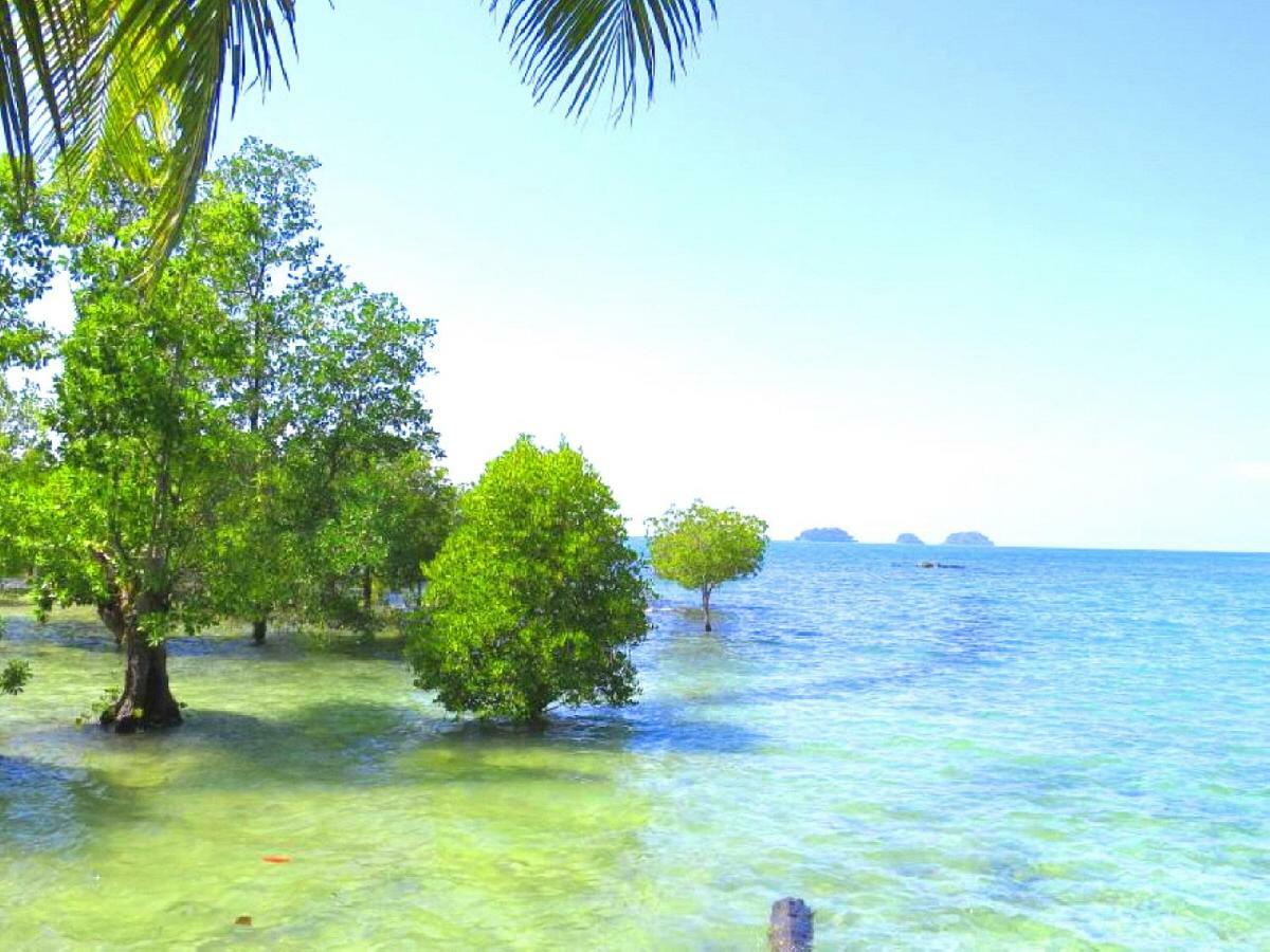 ฺbay Yard Hut Hotel Koh Chang Eksteriør billede