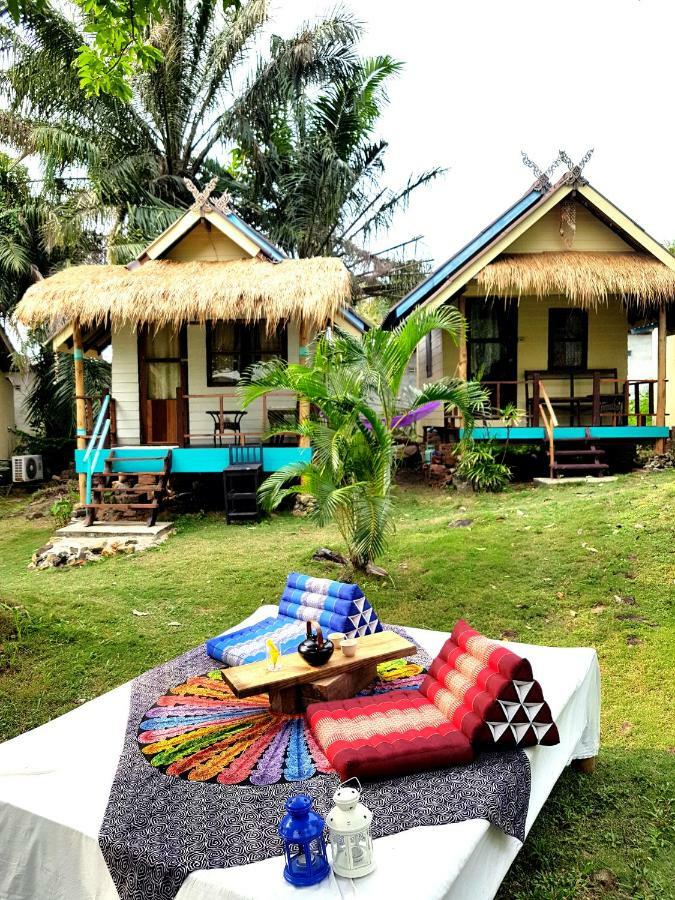 ฺbay Yard Hut Hotel Koh Chang Eksteriør billede