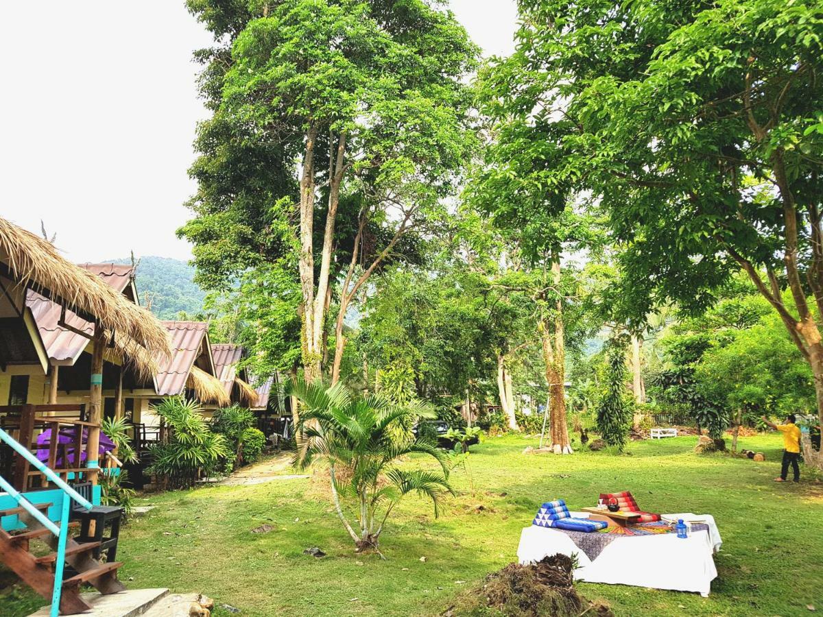 ฺbay Yard Hut Hotel Koh Chang Eksteriør billede